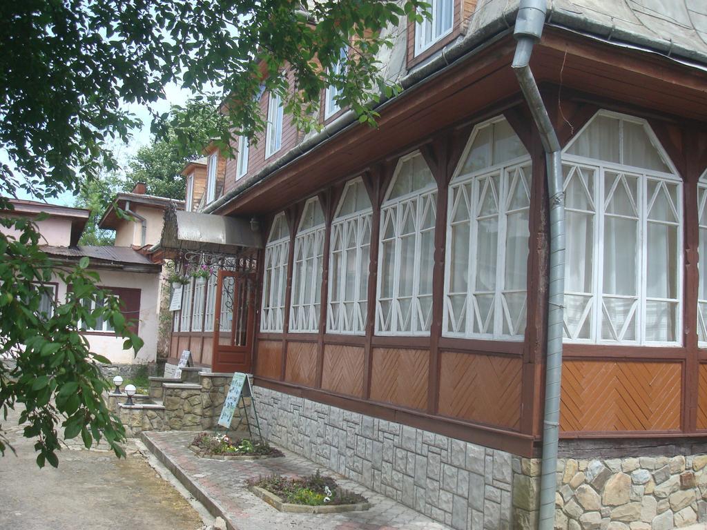Prut Hotel Yaremche Exterior photo
