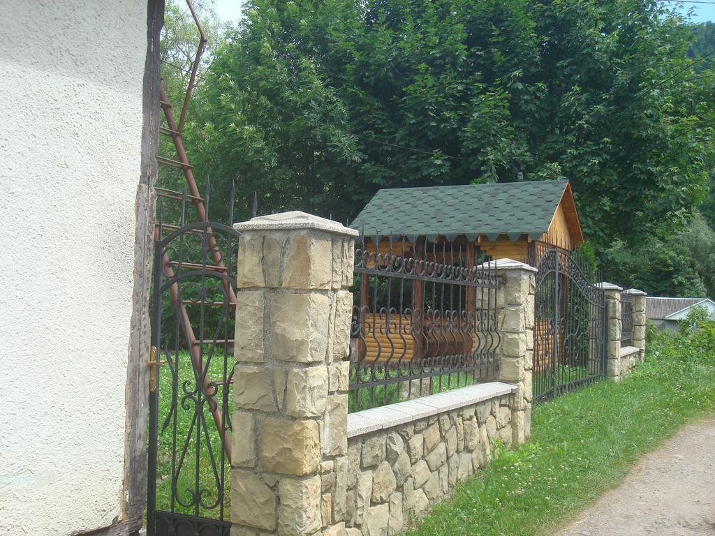 Prut Hotel Yaremche Room photo