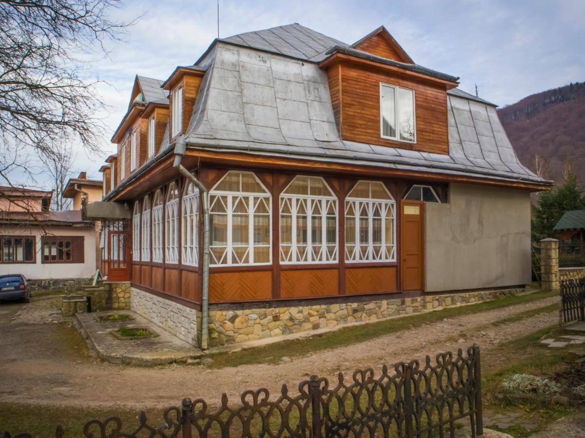 Prut Hotel Yaremche Exterior photo